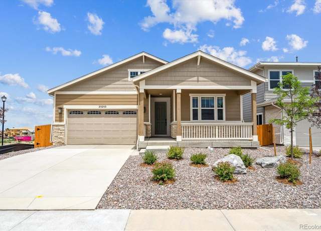 Property at 25253 E Warren Pl, Aurora, CO 80018, 3 beds, 2 baths