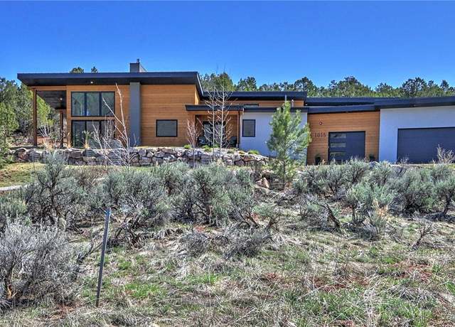 Property at 1015 Hidden Valley Dr, Glenwood Springs, CO 81601, 3 beds, 3 baths