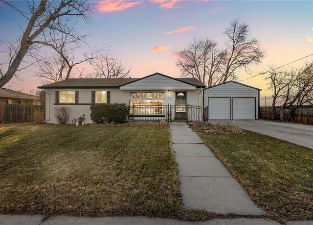 Property at 555 Everett St, Lakewood, CO 80226, 5 beds, 3 baths