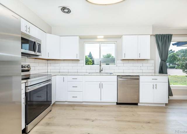 Property at 425 G Ave, Limon, CO 80828, 4 beds, 2 baths