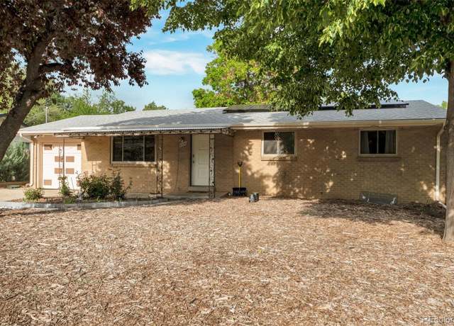 Property at 2520 Dover Ct, Lakewood, CO 80215, 3 beds, 3 baths