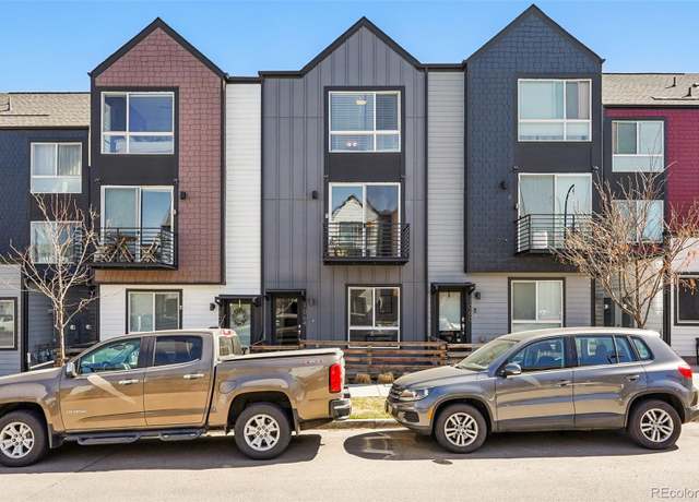 Property at 1064 Depew St, Lakewood, CO 80214, 2 beds, 3 baths