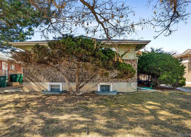Property at 1173 Dallas St, Aurora, CO 80010, 7 beds, 3 baths
