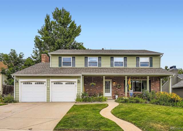 Property at 5539 E Briarwood Cir, Centennial, CO 80122, 4 beds, 3 baths