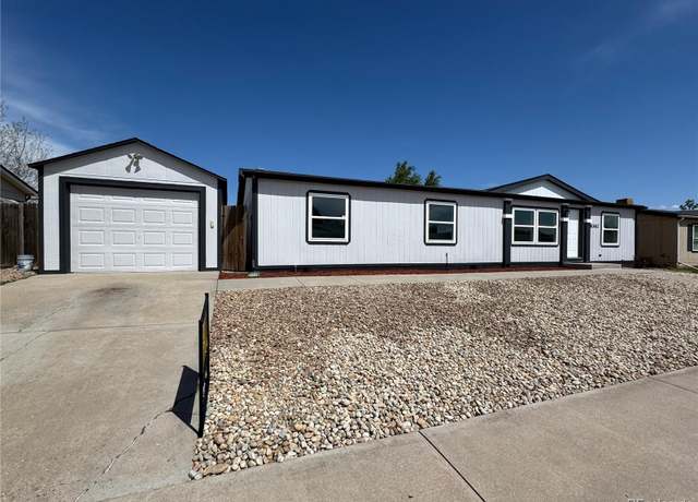 Property at 8362 Jasmine St, Commerce City, CO 80022, 3 beds, 2 baths