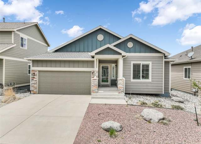 Property at 762 Tailings Dr, Monument, CO 80132, 5 beds, 3 baths