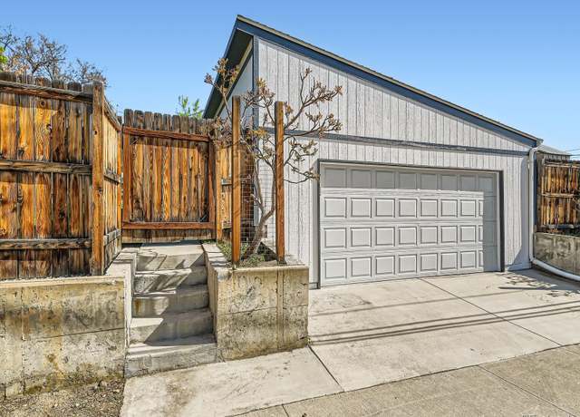 Property at 170 W Midway Blvd, Broomfield, CO 80020, 4 beds, 3 baths