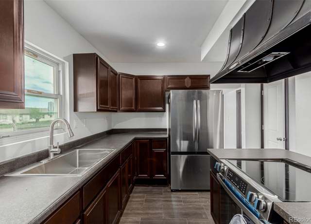 Property at 299 4th Ave, Limon, CO 80828, 4 beds, 3 baths