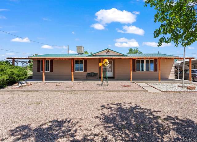 Property at 1367 18th St, Penrose, CO 81240, 3 beds, 2 baths