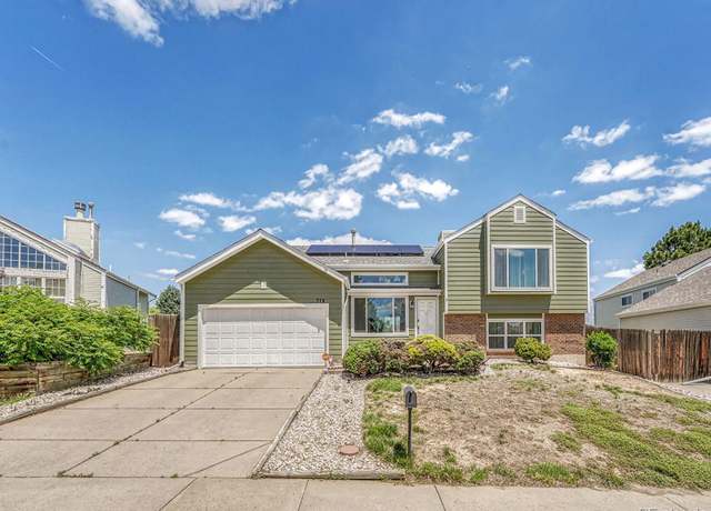 Property at 778 S Fairplay Ct, Aurora, CO 80012, 4 beds, 3 baths
