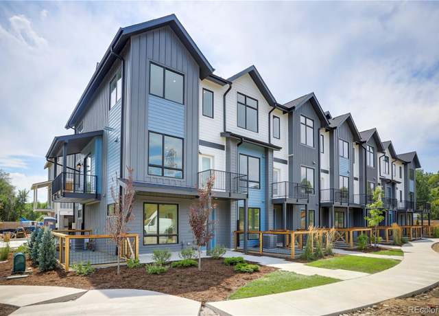 Property at 5055 Cody St Unit B, Arvada, CO 80002, 3 beds, 4 baths