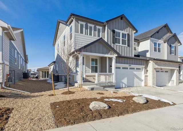 Property at 6575 N Nepal St, Aurora, CO 80019, 4 beds, 3 baths