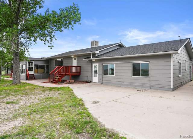 Property at 5520 Coyote Ln, Peyton, CO 80831, 8 beds, 5 baths