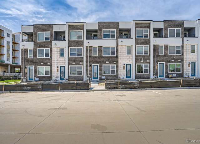 Property at 370 Geneva St, Aurora, CO 80010, 3 beds, 3 baths