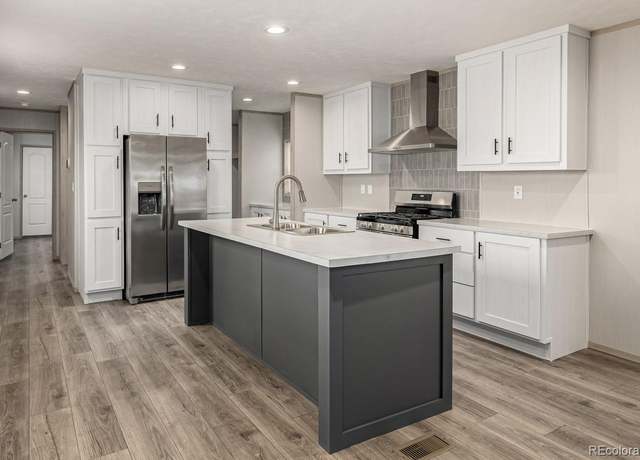Property at 221 W 57th St, Loveland, CO 80538, 3 beds, 2 baths