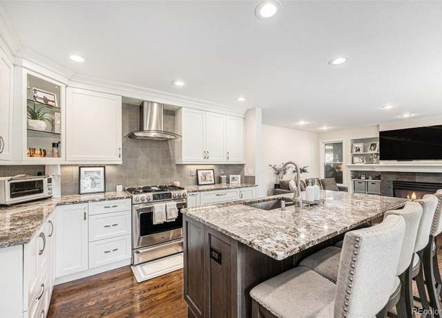 Property at 5265 S Cathay Way, Centennial, CO 80015, 4 beds, 3 baths
