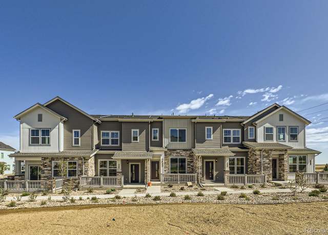Property at 2018 S Haleyville Way, Aurora, CO 80018, 3 beds, 3 baths