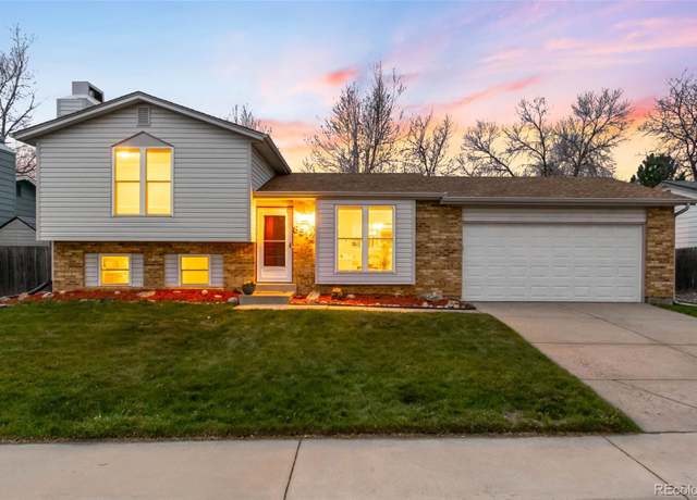 Property at 8512 W Star Cir, Littleton, CO 80128, 3 beds, 2 baths