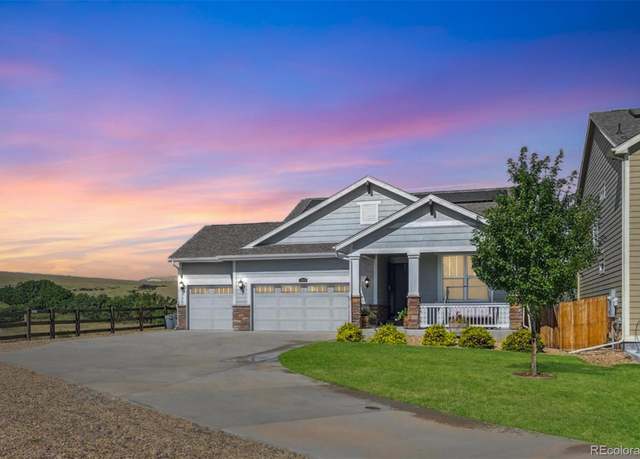 Property at 11889 Phoebe St, Parker, CO 80134, 4 beds, 3 baths