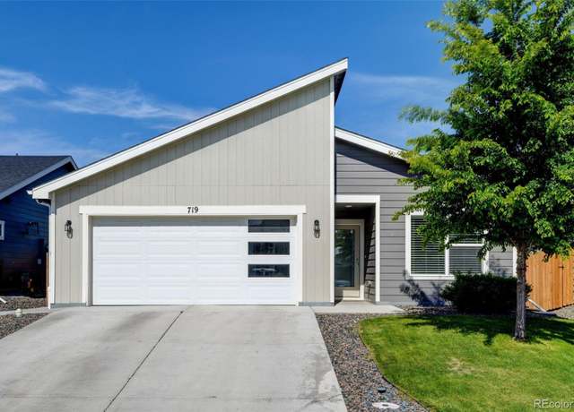Property at 719 S Hoover Ave, Fort Lupton, CO 80621, 3 beds, 2 baths