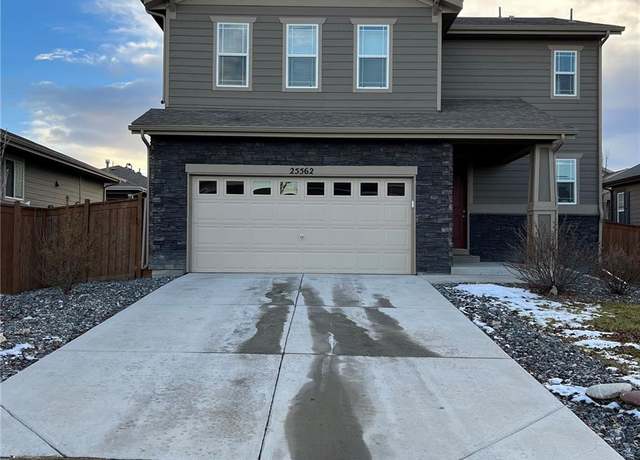 Property at 25562 E Cedar Pl, Aurora, CO 80018, 3 beds, 3 baths