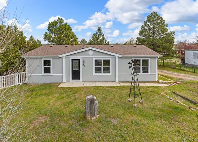 Property at 762 S Paddock St, Elizabeth, CO 80107, 3 beds, 2 baths