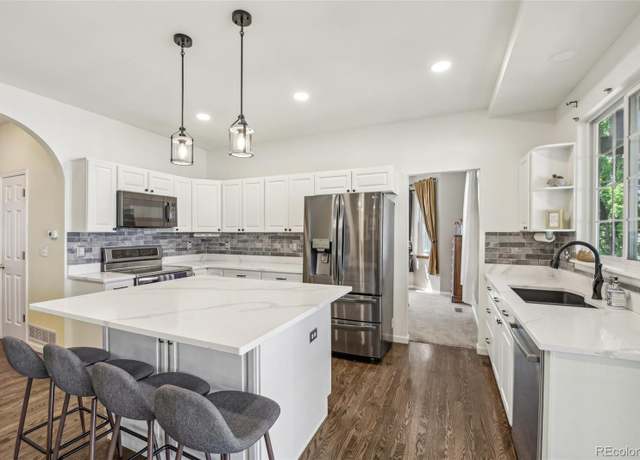 Property at 7513 Simms Ct, Arvada, CO 80005, 6 beds, 4 baths