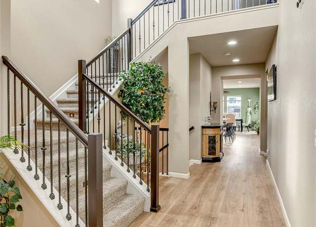 Property at 109 N Patsburg St, Aurora, CO 80018, 4 beds, 4 baths