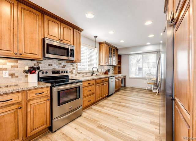 Property at 11335 Haswell Dr, Parker, CO 80134, 4 beds, 3 baths