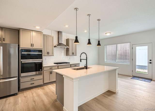Property at 15252 W 69th Pl, Arvada, CO 80007, 2 beds, 3 baths