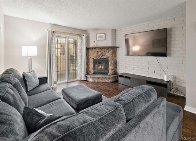 Property at 1060 S Parker Rd #19, Denver, CO 80231, 2 beds, 2 baths