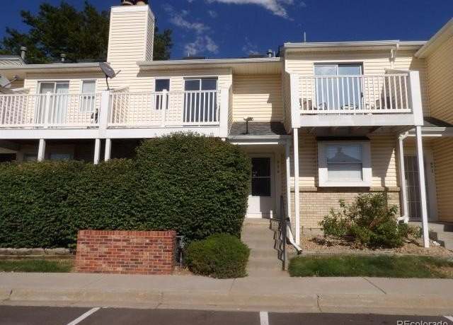 Property at 956 S Pitkin Ct, Aurora, CO 80017, 2 beds, 2 baths
