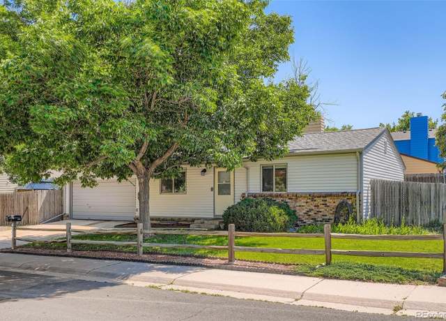 Property at 4849 S Pitkin Way, Aurora, CO 80015, 4 beds, 2 baths