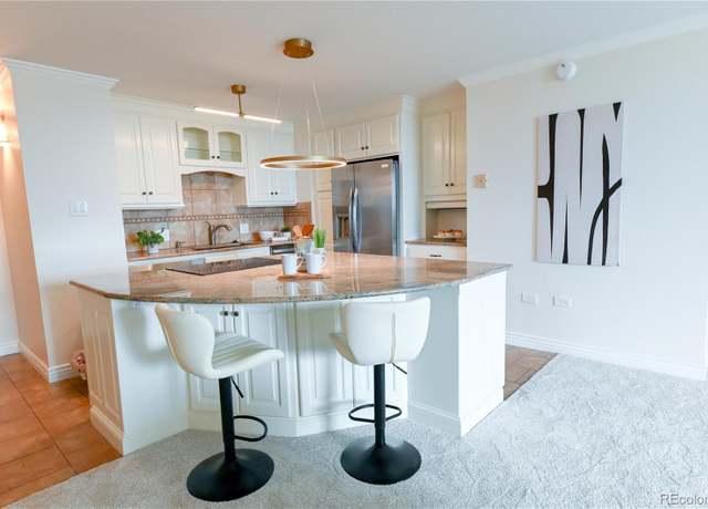 Property at 1020 15th St Unit 29L, Denver, CO 80202, 2 beds, 2 baths