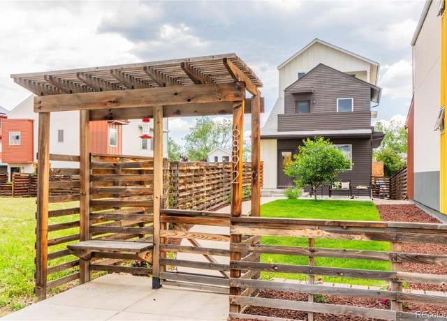 Property at 6892 Juniper Ct, Arvada, CO 80007, 4 beds, 4 baths