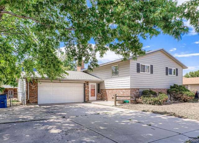 Property at 1701 Biscay St, Aurora, CO 80011, 5 beds, 2 baths