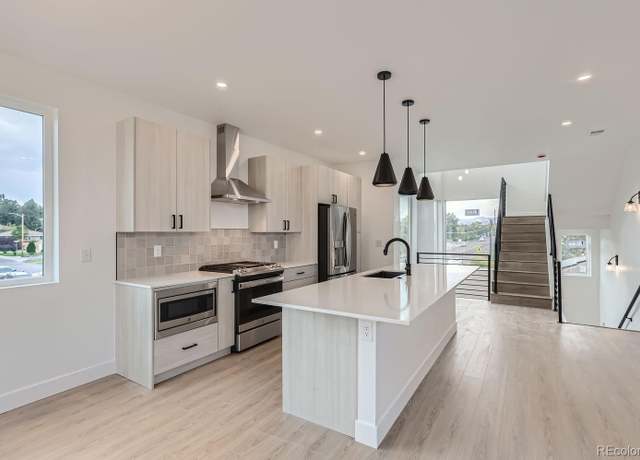 Property at 10157 W 38th Ave, Wheat Ridge, CO 80033, 3 beds, 4 baths