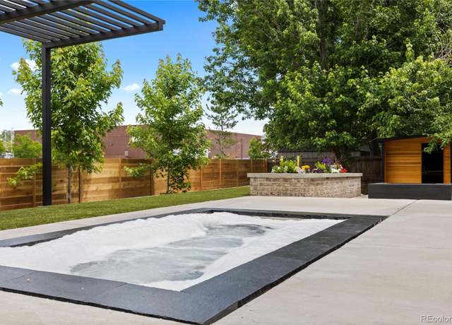 Property at 9161 W Lake Dr, Littleton, CO 80123, 5 beds, 3 baths