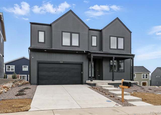 Property at 924 Sunflower St, Louisville, CO 80027, 5 beds, 5 baths