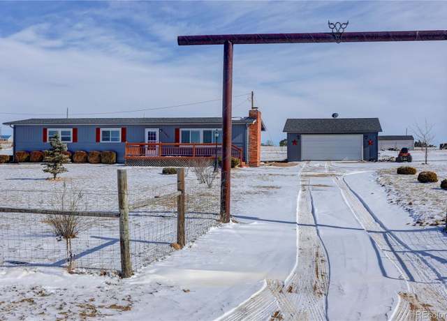 Property at 12951 Palomino Dr, Calhan, CO 80808, 3 beds, 2 baths
