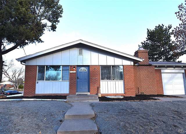Property at 7406 S Elati St, Littleton, CO 80120, 5 beds, 3 baths