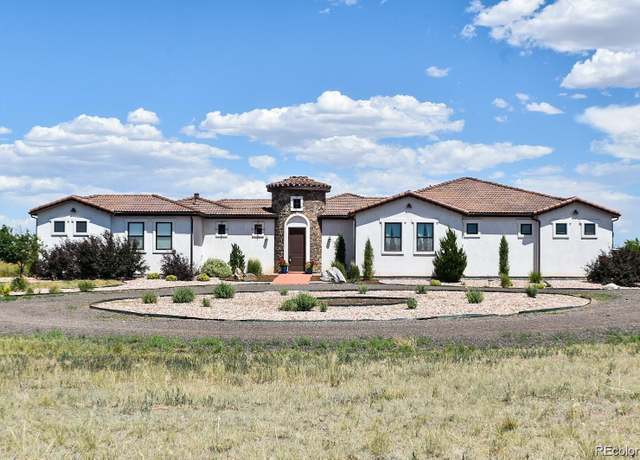Property at 7172 S Oakleaf St, Bennett, CO 80102, 5 beds, 6 baths