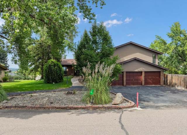 Property at 10005 W 34th Ave, Wheat Ridge, CO 80033, 5 beds, 3 baths