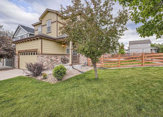 Property at 4862 S Piccadilly Ct, Aurora, CO 80015, 3 beds, 4 baths