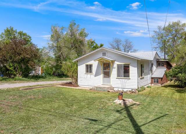 Property at 310 Jay St, Lakewood, CO 80226, 2 beds, 1 bath