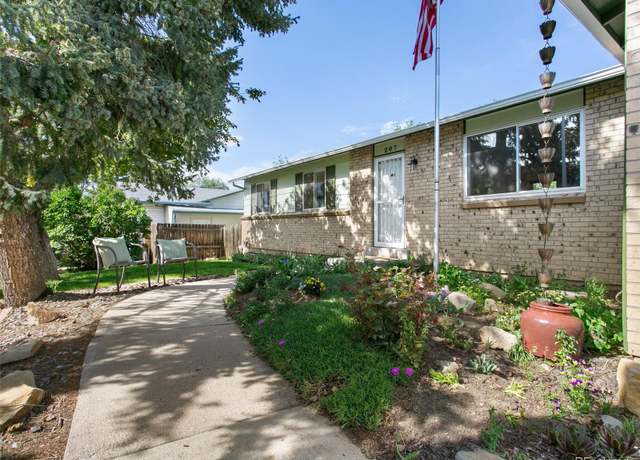 Property at 207 Short Pl, Louisville, CO 80027, 4 beds, 2 baths