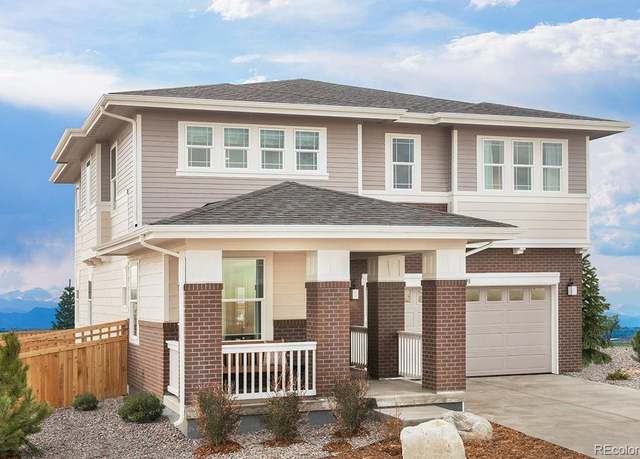 Property at 5777 N Killarney Way, Aurora, CO 80019, 4 beds, 3 baths