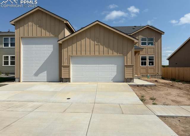 Property at 22036 Cattlemen Run, Calhan, CO 80808, 5 beds, 3 baths