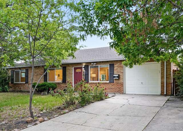 Property at 981 Ursula St, Aurora, CO 80011, 3 beds, 2 baths