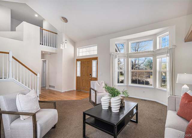 Property at 8825 Fairview Oaks Pl, Lone Tree, CO 80124, 5 beds, 4 baths